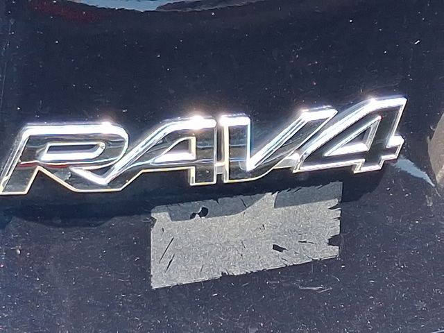 Thumbnail: 2024 Toyota RAV4 - 9