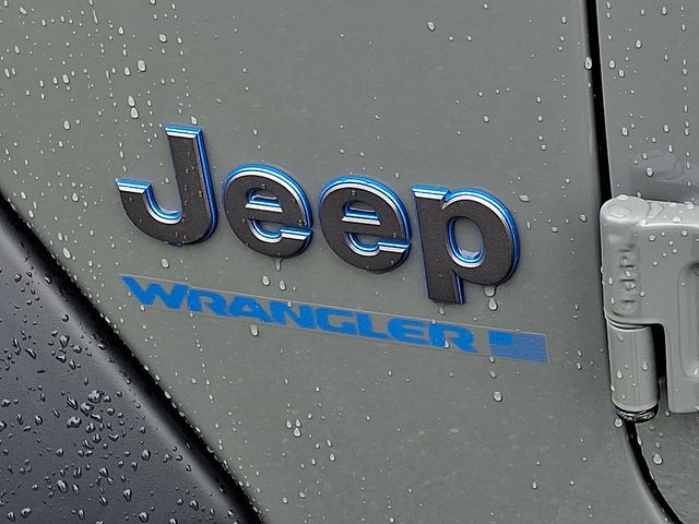 Thumbnail: 2023 Jeep Wrangler - 29