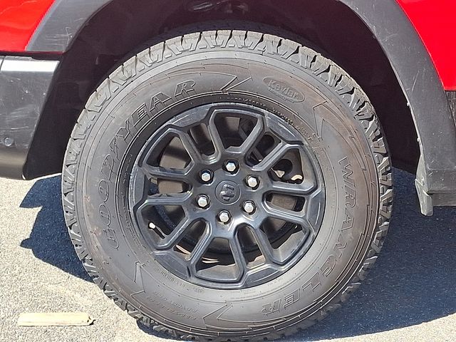 Thumbnail: 2025 RAM 1500 - 9