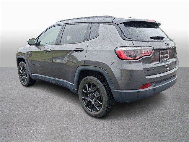 Thumbnail: 2022 Jeep Compass - 6