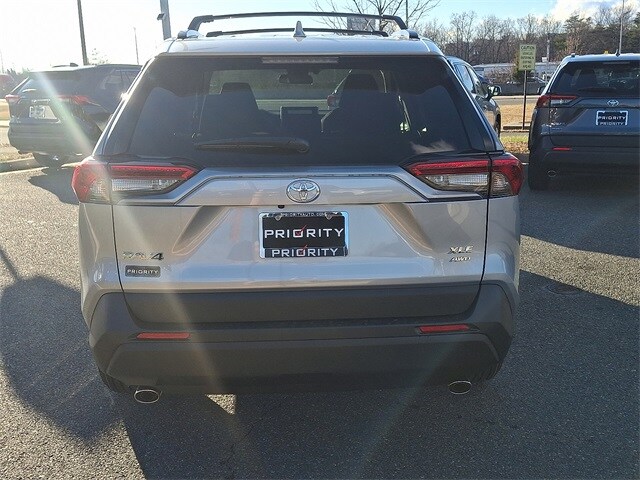 Thumbnail: 2025 Toyota RAV4 - 5