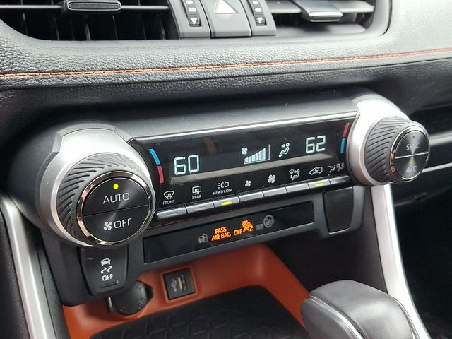 Thumbnail: 2024 Toyota RAV4 - 15