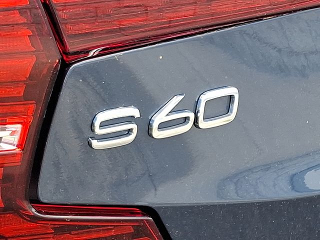 Thumbnail: 2022 Volvo S60 - 30