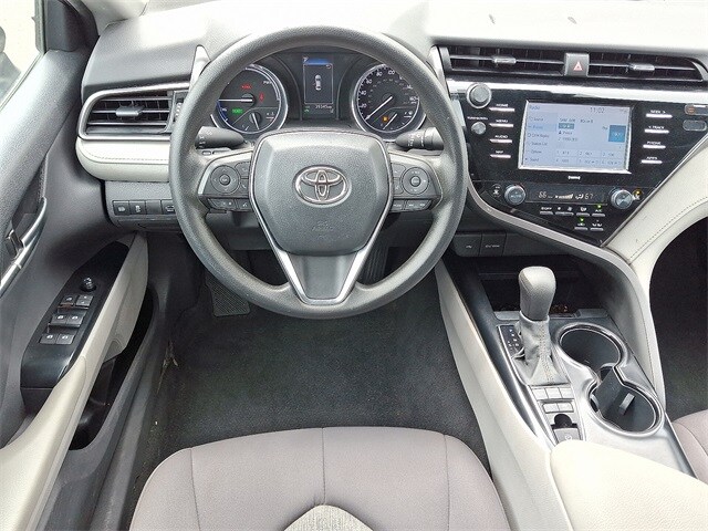 Thumbnail: 2020 Toyota Camry - 11