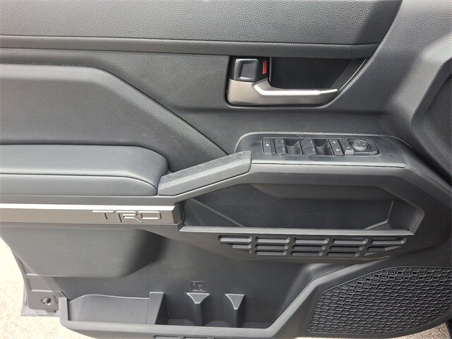 Thumbnail: 2025 Toyota Tacoma - 8