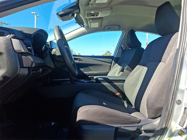 Thumbnail: 2025 Toyota Camry - 13
