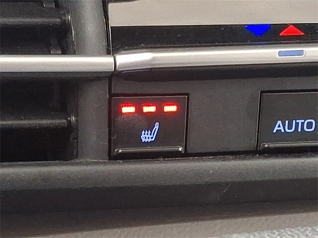 Thumbnail: 2024 Toyota Sienna - 26