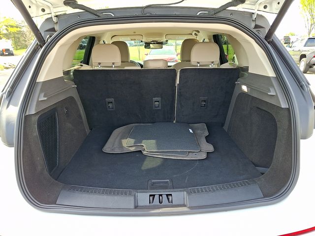 Thumbnail: 2024 Lincoln Corsair - 31