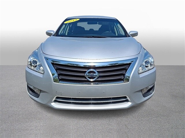 Thumbnail: 2014 Nissan Altima - 2