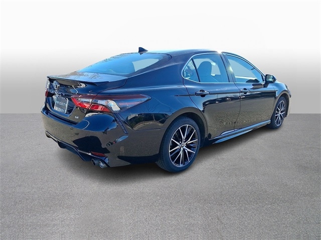 Thumbnail: 2024 Toyota Camry - 4