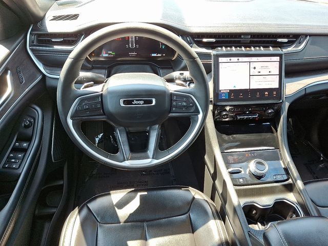 Thumbnail: 2024 Jeep Grand Cherokee - 10