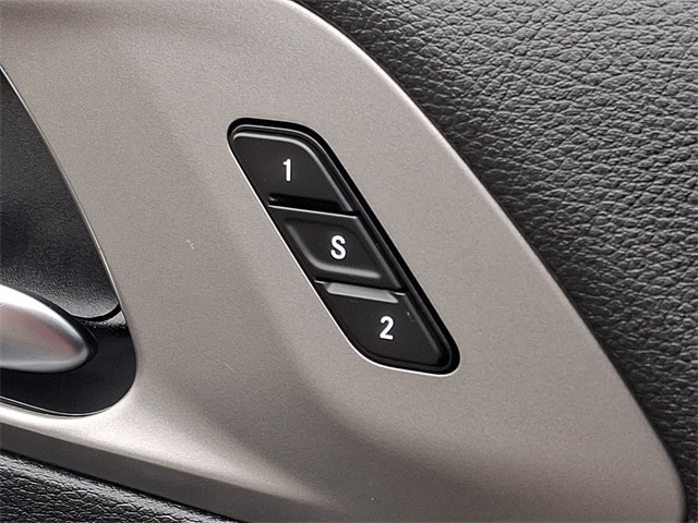 Thumbnail: 2025 Chrysler Pacifica - 28