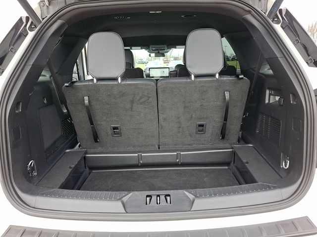 Thumbnail: 2025 Ford Explorer - 30