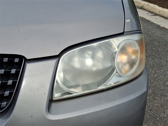 Thumbnail: 2005 Nissan Sentra - 9