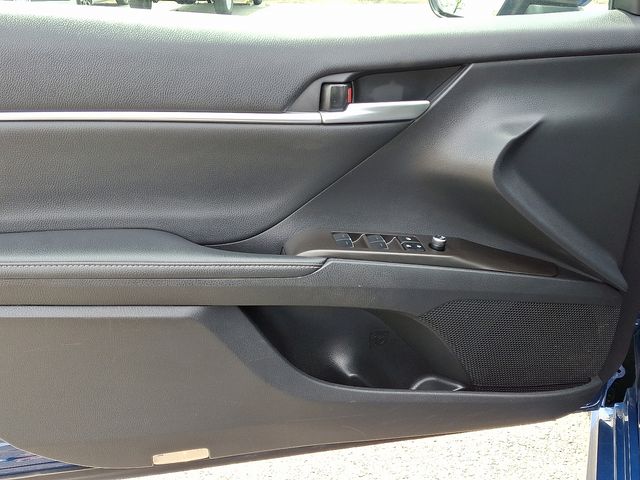 Thumbnail: 2024 Toyota Camry - 12