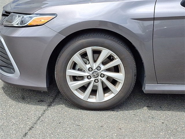 2024 Toyota Camry LE 8