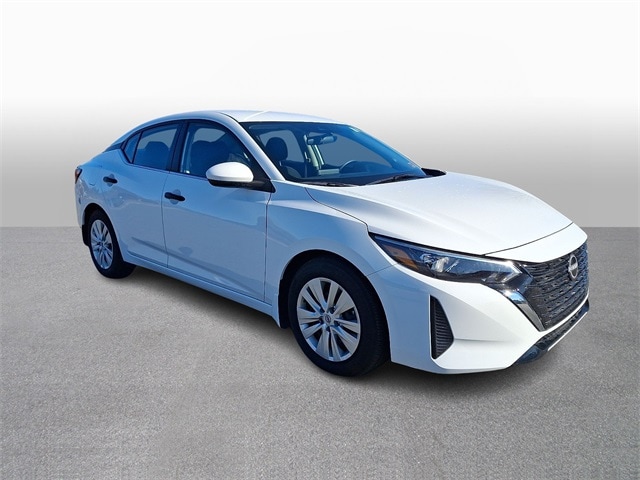 Thumbnail: 2025 Nissan Sentra - 3