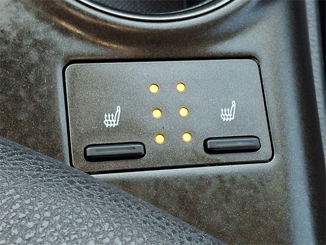 Thumbnail: 2023 Toyota Camry - 23