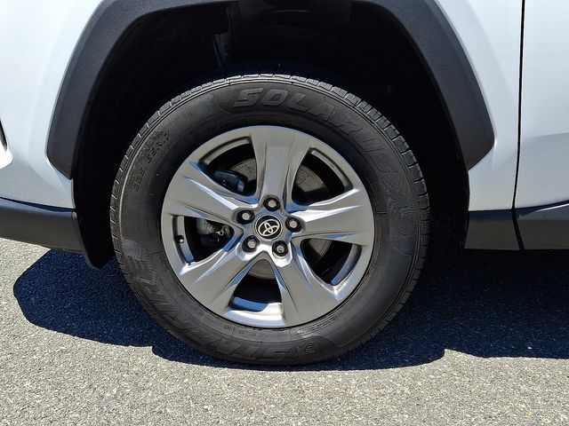 Thumbnail: 2024 Toyota RAV4 - 8