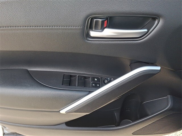 Thumbnail: 2024 Toyota Corolla Cross - 12