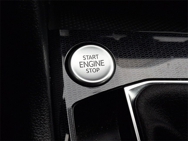 Thumbnail: 2025 Volkswagen Taos - 22