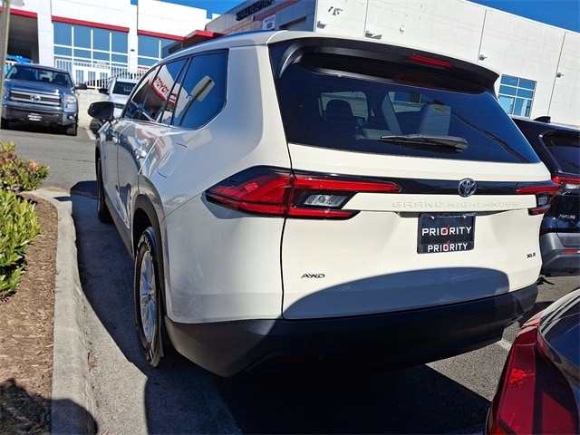 Thumbnail: 2024 Toyota Grand Highlander - 7