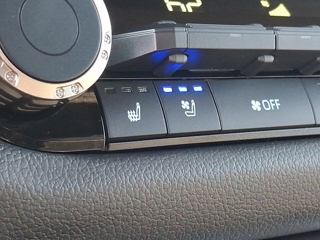 Thumbnail: 2026 Toyota Tundra - 28