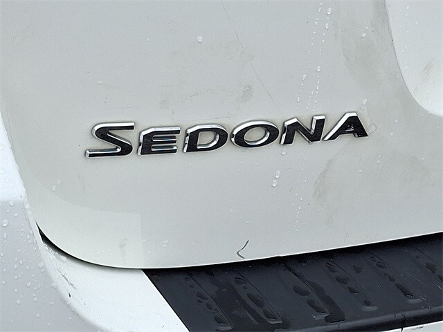 Thumbnail: 2017 Kia Sedona - 32