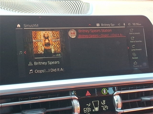 Thumbnail: 2022 BMW M3 - 11