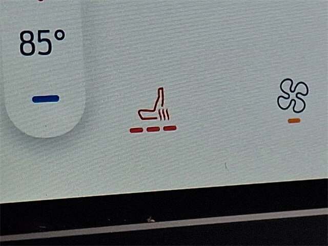 Thumbnail: 2024 Ford Edge - 24