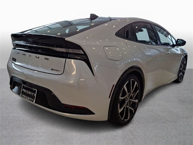 Thumbnail: 2026 Toyota Prius - 4