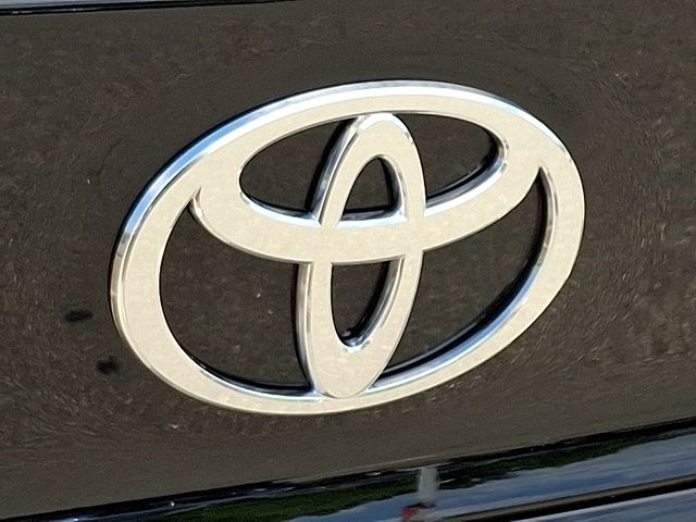 Thumbnail: 2026 Toyota Camry - 21