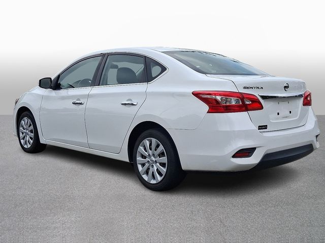 Thumbnail: 2016 Nissan Sentra - 6