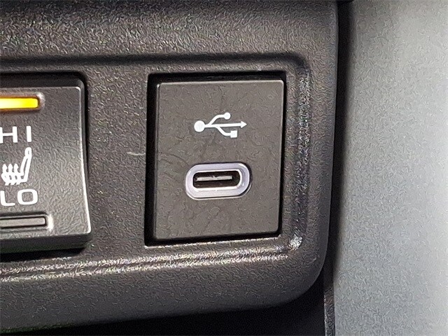 Thumbnail: 2024 Toyota Corolla Cross - 24