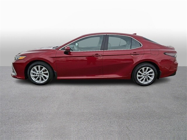 Thumbnail: 2021 Toyota Camry - 7