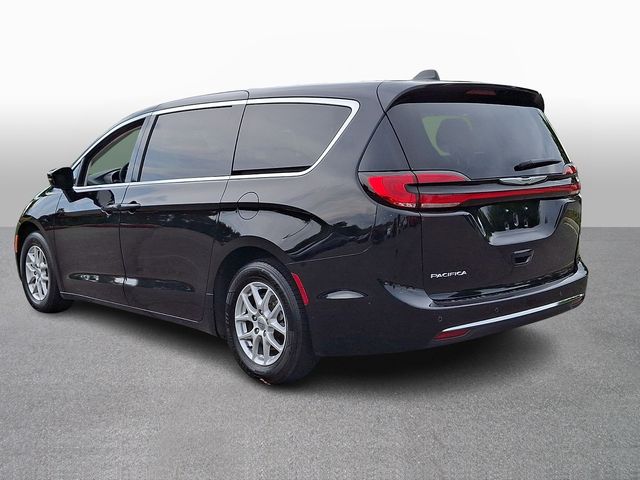 Thumbnail: 2024 Chrysler Pacifica - 6