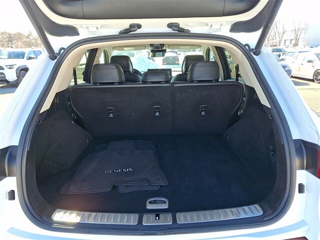 Thumbnail: 2025 Genesis GV70 - 26