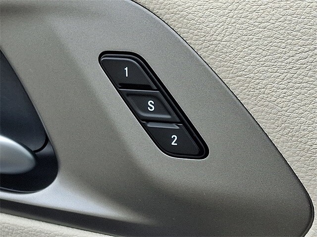 Thumbnail: 2024 Chrysler Pacifica - 28