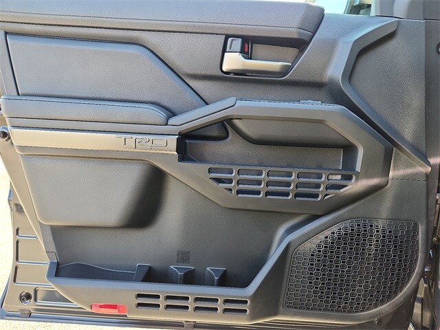 Thumbnail: 2025 Toyota Tacoma - 8