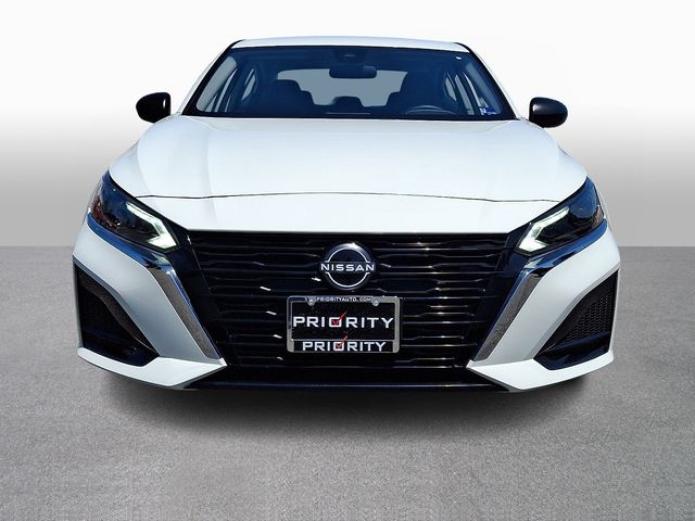 Thumbnail: 2025 Nissan Altima - 2