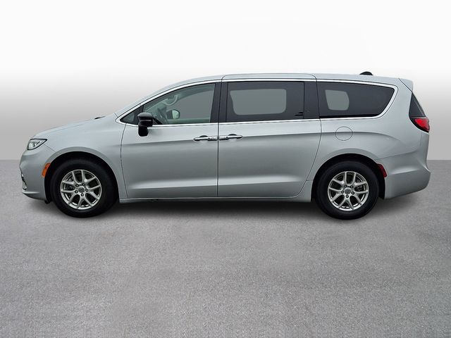 Thumbnail: 2024 Chrysler Pacifica - 7