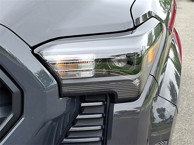 2024 Toyota Tacoma SR5 9