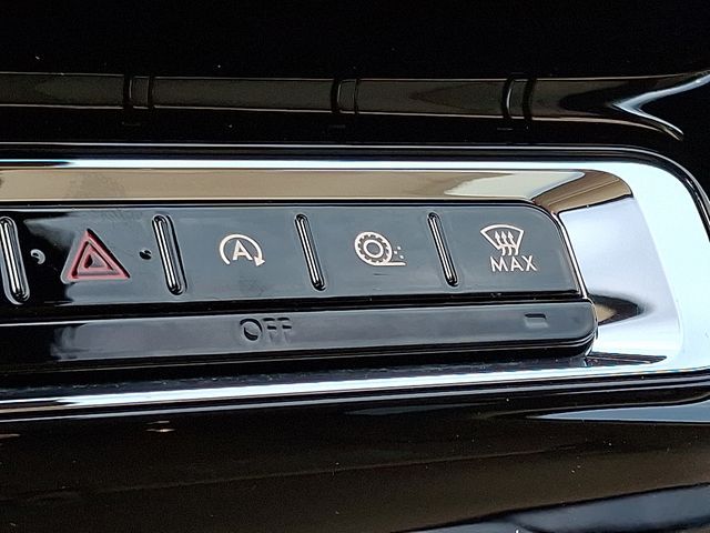 Thumbnail: 2024 Lincoln Corsair - 25