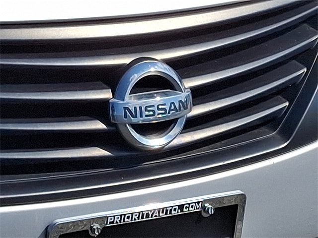 Thumbnail: 2014 Nissan Versa - 9