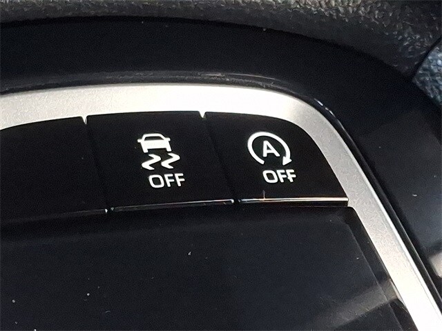 Thumbnail: 2024 Toyota Corolla Cross - 22