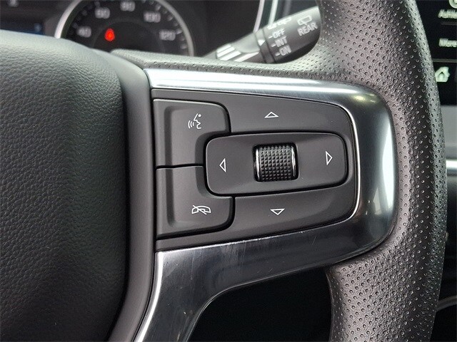 Thumbnail: 2025 Chevrolet Blazer - 21