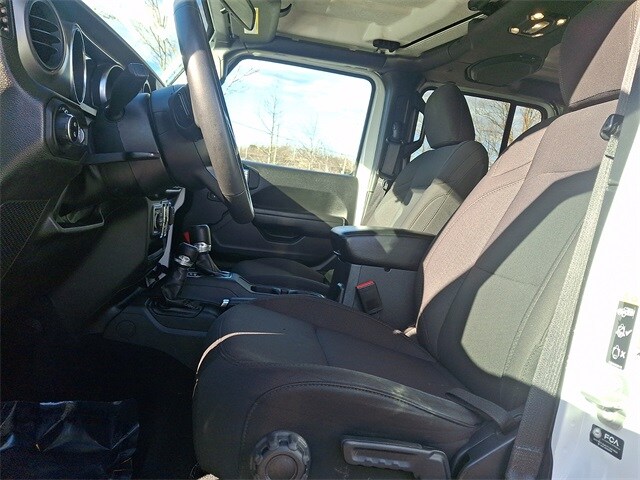 Thumbnail: 2023 Jeep Gladiator - 13