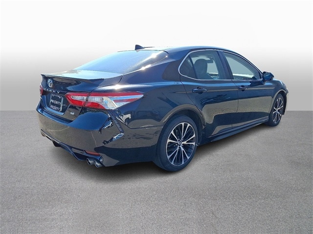 Thumbnail: 2020 Toyota Camry - 4