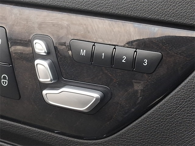 Thumbnail: 2019 Mercedes-Benz SLC - 27