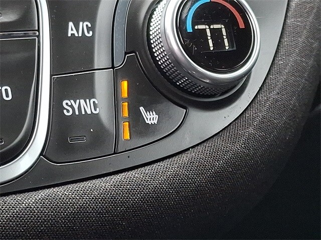 Thumbnail: 2024 Chevrolet Malibu - 26